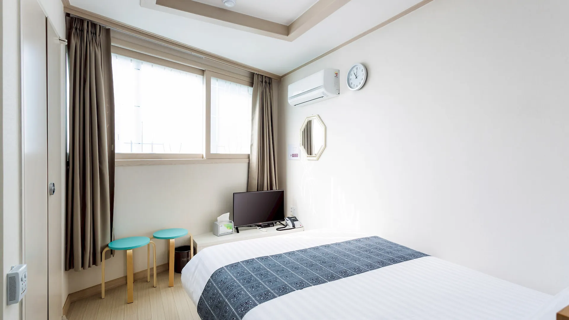 Staywell Hotel Busan 2*,  South Korea