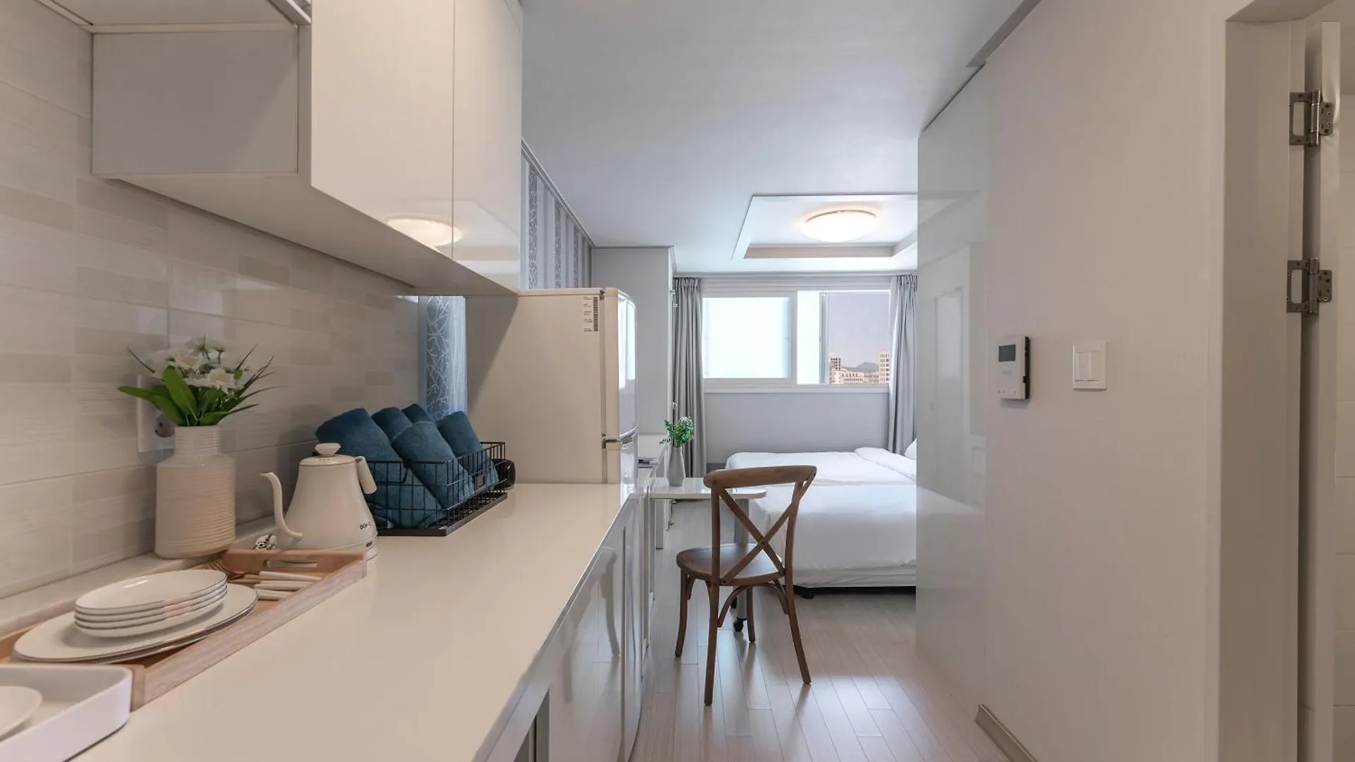 Staywell Hotel Μπουσάν 2*,